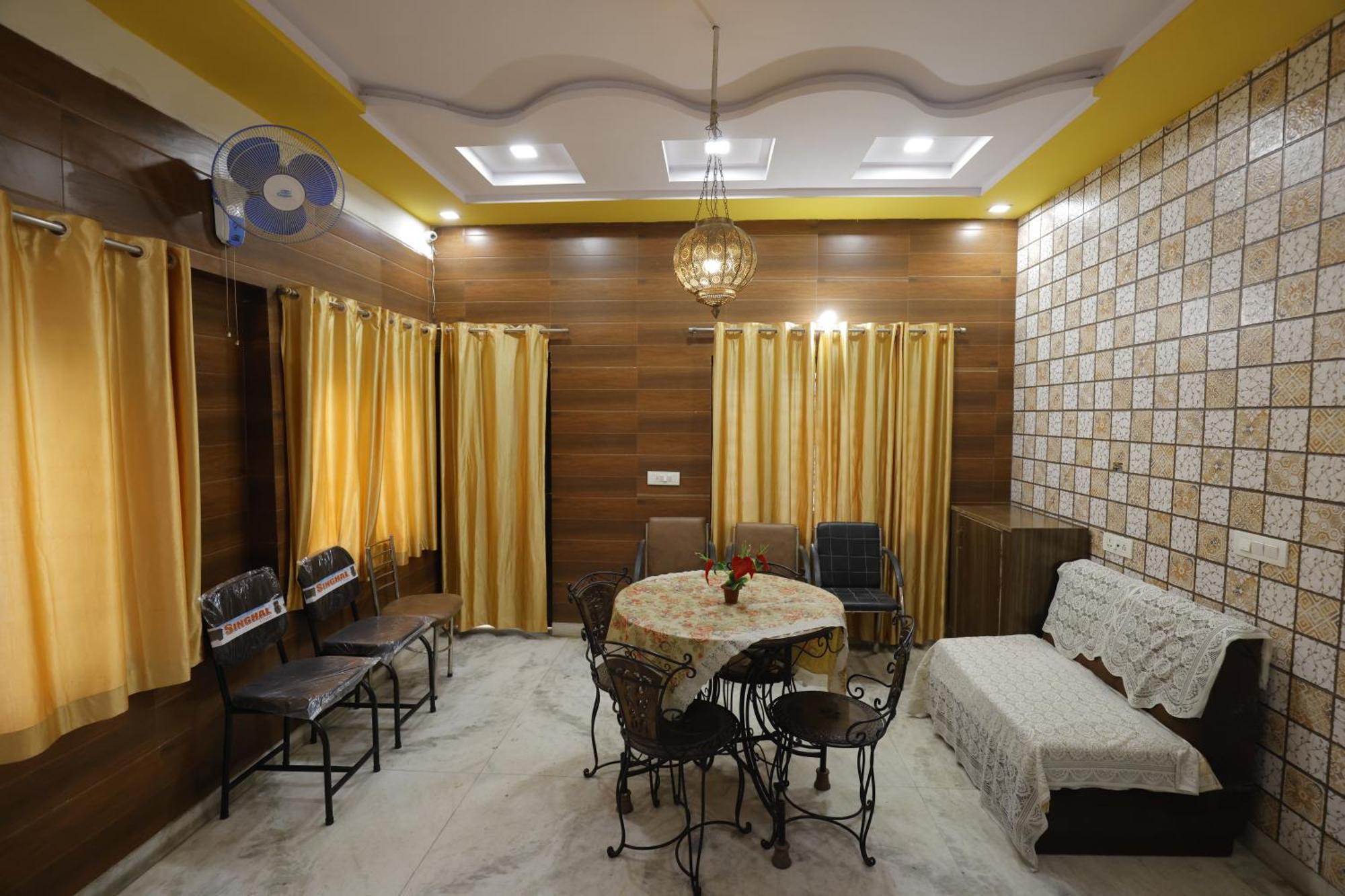basil inn Agra  Bagian luar foto